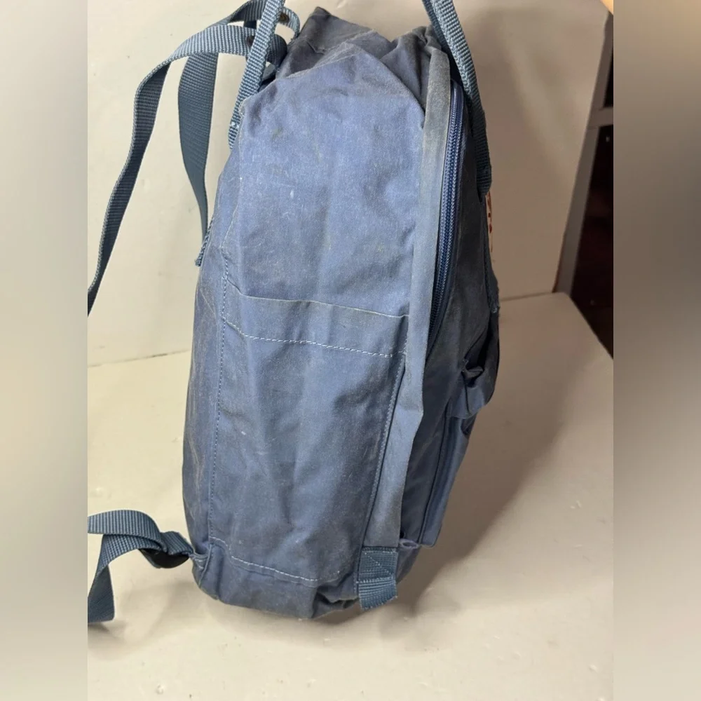 Fjallraven Kanken Backpack Blue Classic Everyday Outdoor